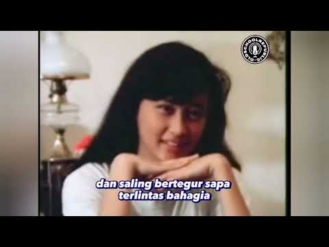 LAGU DALAM FILM - KETIKA SENYUMMU HADIR - TIKA BISONO#lagudalamfilm #ost #filmindonesia #film