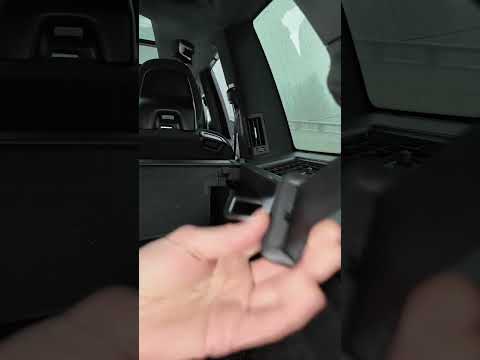 Volvo XC90 – Hidden Storage Space? Watch This! 😍🚗