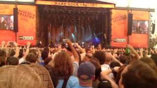 killers opening song human hyde park 26.6.09