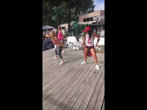 Zumba Choreography by Sandra Zumba Instruktor (Be Happy- Putzgrilla ft. Kranium)