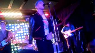 The Drums &quot;I Hope Time Doesn&#39;t Change Him&quot; @ Baby&#39;s All Right 2015