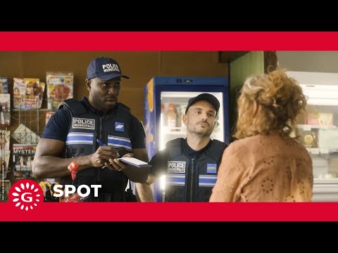 PRESQUE LÉGAL - Spot flics [Actuellement au cinéma]