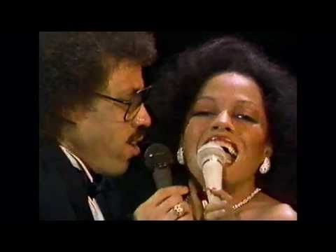 Lionel Richie & Diana Ross -  "Endless Love" - 1982 Oscars HD