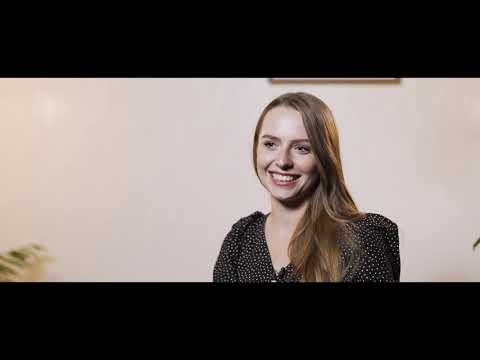 Boh ma zachránil predo mnou samou - Bianka Bilasová | svedectvo BOH NIE JE MŔTVY