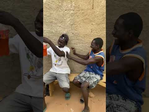 Pourquoi moi ? #funny #comedia #comedy #humour #fypシ #youtubeshorts