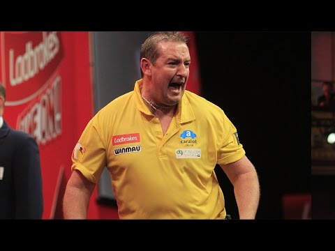 NINE-DARTER! | Dean Winstanley v Vincent van der Voort!