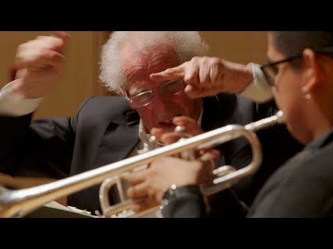 Mahler: Trumpet Solo from Symphony No. 5 (Benjamin Zander - Interpretation Class - Elmer Churampi) Video