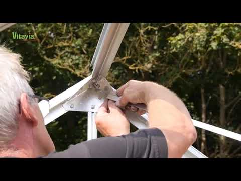 Växthus Vitavia Uranus 9,9 m2 med Sockel