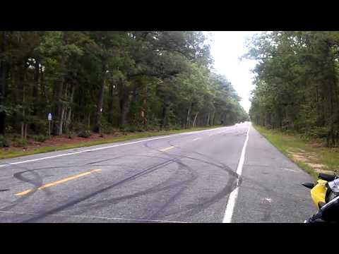 205mph street bike fly by on suzuki hayabusa with lots of nitrous