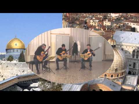 Hora Nirkoda for guitar trio