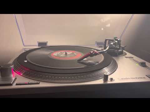 Jah Shaka style meets Mighty Massa at Dubplate Creation Studio strictly roots killer tune