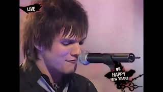 Boys Like Girls - The Great Escape (Live At MTV Tila Tequila&#39;s New Years Eve Masquerade 2008)