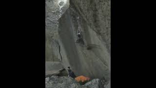 Video thumbnail of Rigatoni, 8a. Valle dell'Orco