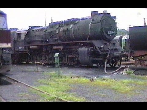 Deutsche Reichsbahn -  Heizloks und Abgestelltes in Chemnitz-Hilbersdorf - Aug.1991  -  Steam Train