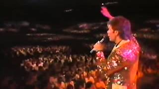 Cliff Richard &amp; The Shadows - Bachelor Boy