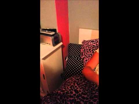 Hagar Peeters - Ze is verschrompeld tot bezoekuur