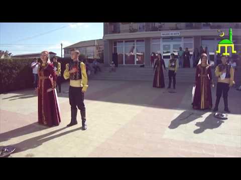 UDTTMR   Ansamblul Canlar – Dombra