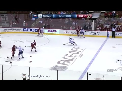 Joe Vitale vs Will Acton Oct 15, 2014