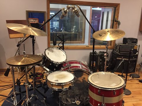 Bonzoleum Presents FRESH DRUM BEATS