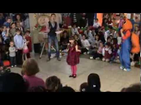 Barzu Denisa - Iubesc muzica