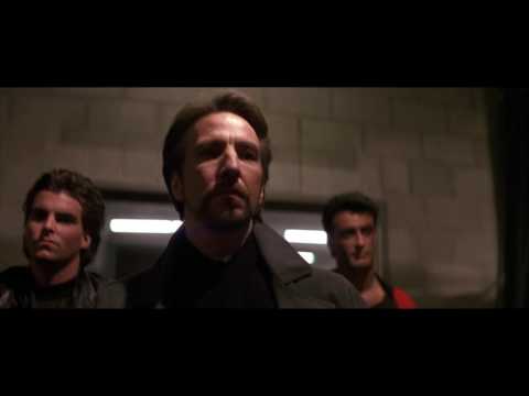 Die Hard "Blooper": Guy walks into wall