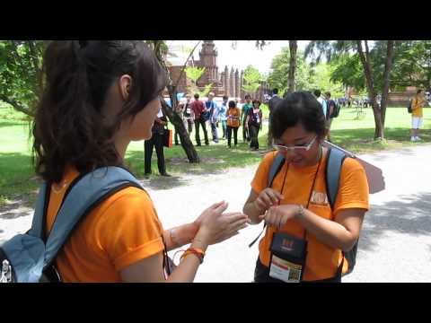 IOI 2011 - ABCD Game