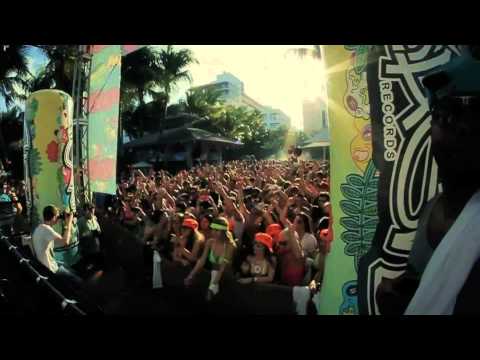 La Fuente - Dounia (Official Music Video) (HQ) (HD)