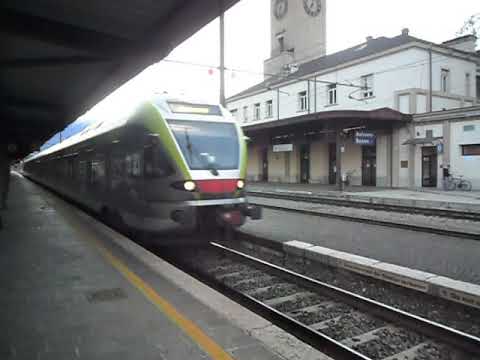 01.04.2018. TRENO ETR 170 FLIRT SAD IN PARTENZA DA BOLZANO (BZ).