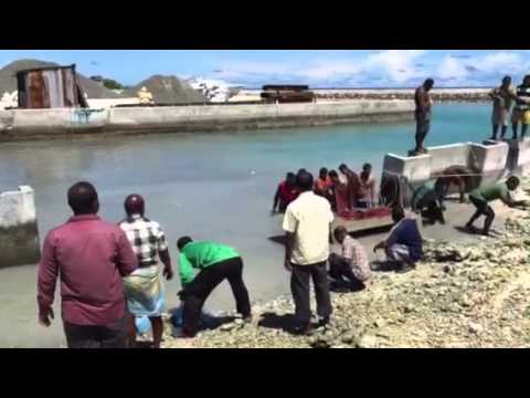 Thaavalhu behdhun by Bangladheshies / Th.Dhiyamigili