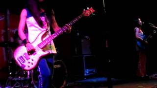 Shonen Knife - Konnichiwa, Twist Barbie &amp; Banana Chips