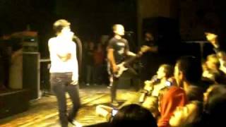 Tsunami Bomb - Russian Roulette Live