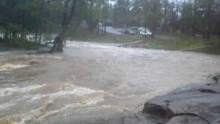 preview picture of video 'Flat Rock Park flood part 2'