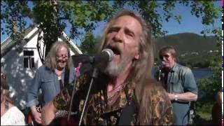 ELG - Summer in my hometown (Official Video)