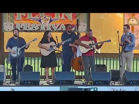 Cumberland Gap – Kenny & Amanda Smith Band | Live at Fly In Festival