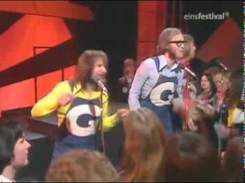 The Goodies - The Funky Gibbon (Top of the Pops, 20 March 1975)