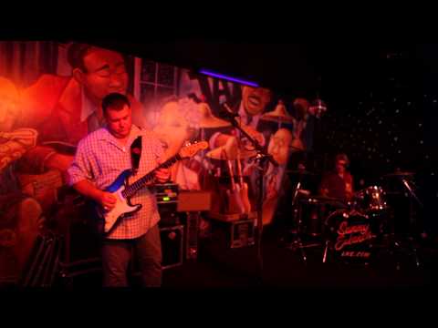 download lagu mp3 mp4 Sammy Eubanks, download lagu Sammy Eubanks gratis, unduh video klip Sammy Eubanks