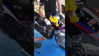 Download lagu YAMAHA MIO Police Dragster (Warm up the engine) mp3 Download lagu YAMAHA MIO Police Dragster (Warm up the engine) mp3