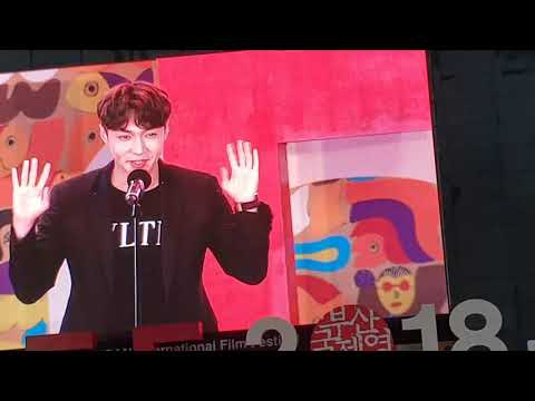 181005) EXO 레이(LAY) 배우 장이씽(ZANG YI SING)으로 2018부산국제영화제에 오다❤❤