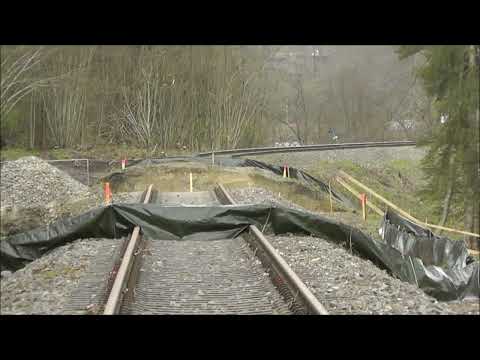 Dammrutsch der KBS 944 bei Ramerberg...Bahndamm-Wiederaufbau bis 23.6.2023 und VT 628 Verkehr