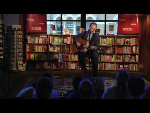 Crossing Muddy Waters - John Hiatt