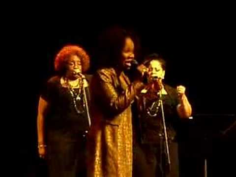 Lynda Randle Jesus Got A Hold of My Life *LIVE*