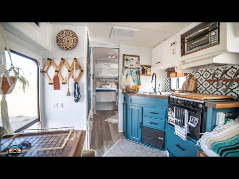 Beautifully Renovated Class C Motorhome — A Perfect Home on Wheels