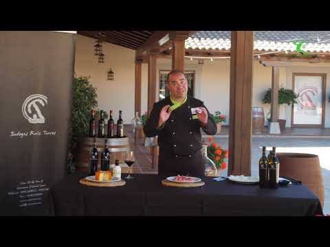 Cordero frito con queso de cabra y aceite de oliva