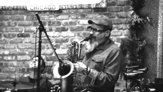 Los Lobos perform &quot;Don&#39;t Worry Baby&quot; (Live on Sound Opinions)