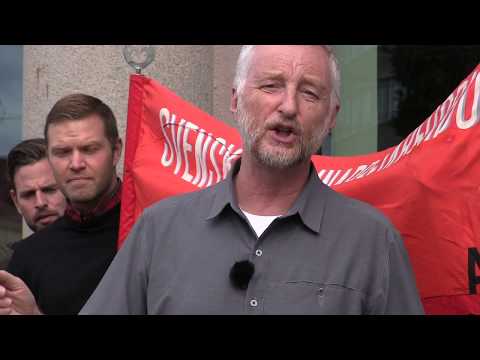 Solidarity! - Billy Bragg supports Swedish dockworkers under attack at APM Terminals