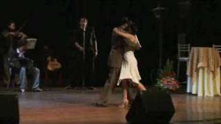 Sexteto Milonguero / Frank Obregón y Jenny Gil. Siete Notas Para un Tango.