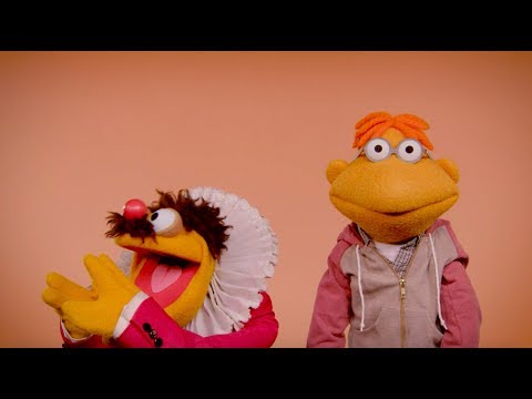 Happy Thanksgiving from Scooter & Lew Zealand! | The Muppets