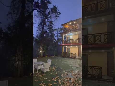 Rainy Night at Lansdowne Uttarakhand | Ghulam Ali Ghazal | Summit Resort Lansdowne Uttarakhand