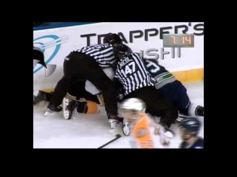 Colton Waltz vs Jaimen Yakubowski