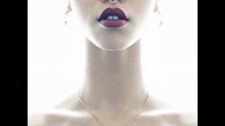 FKA Twigs - How&#39;s That